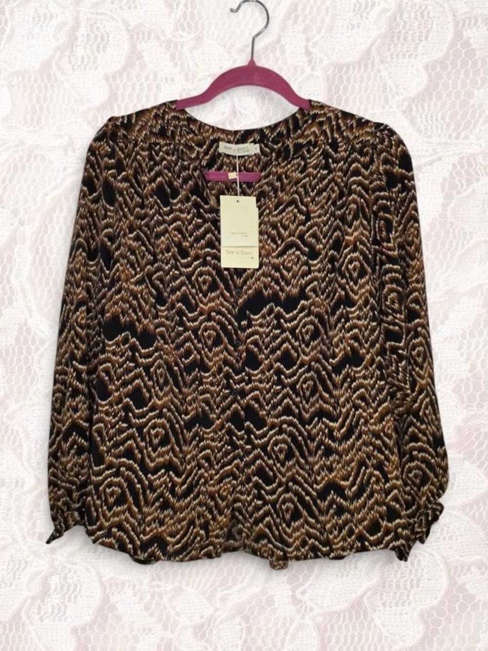 See U Soon Women's Abstract Print Blouse Size Medium NWT